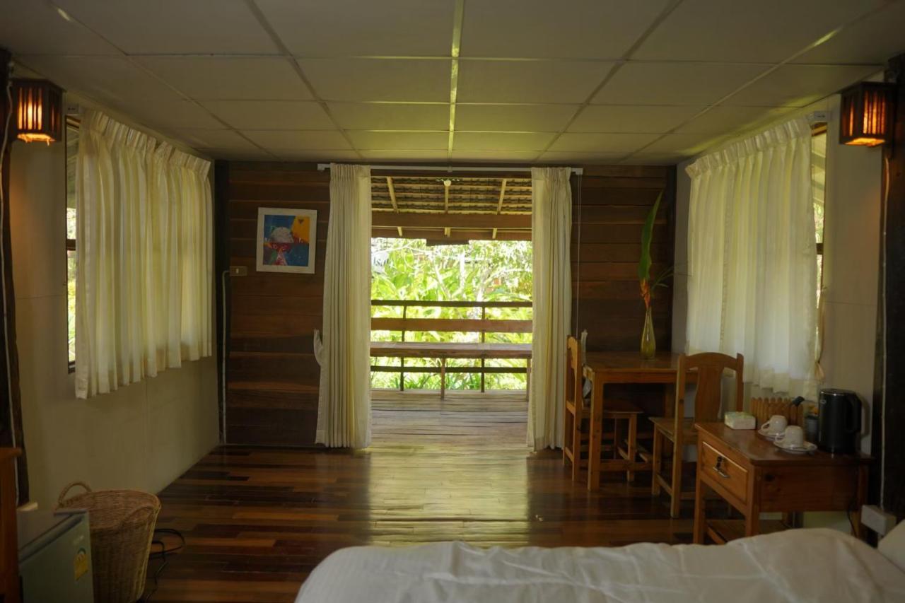 Tongluang Inthanon Homestay โต้งหลวงอินทนนท์โฮมสเตย์ Чом Тхонг Экстерьер фото