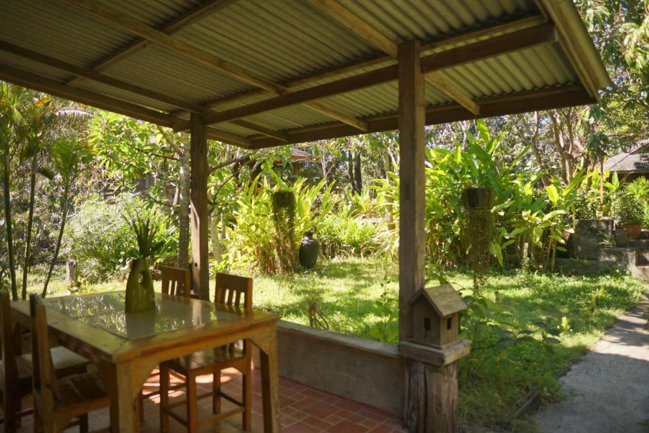 Tongluang Inthanon Homestay โต้งหลวงอินทนนท์โฮมสเตย์ Чом Тхонг Экстерьер фото