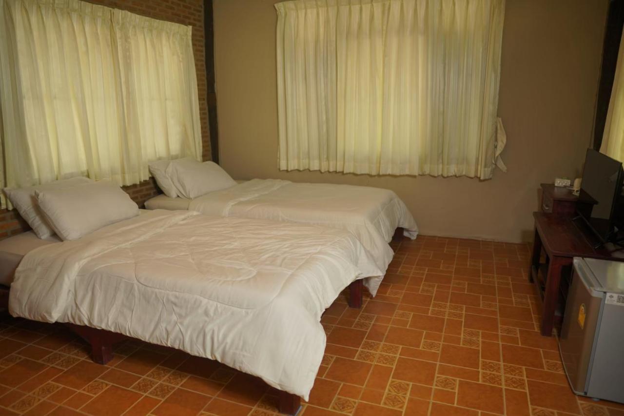 Tongluang Inthanon Homestay โต้งหลวงอินทนนท์โฮมสเตย์ Чом Тхонг Экстерьер фото