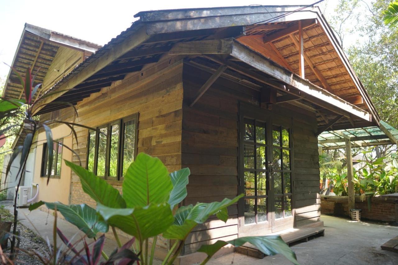Tongluang Inthanon Homestay โต้งหลวงอินทนนท์โฮมสเตย์ Чом Тхонг Экстерьер фото