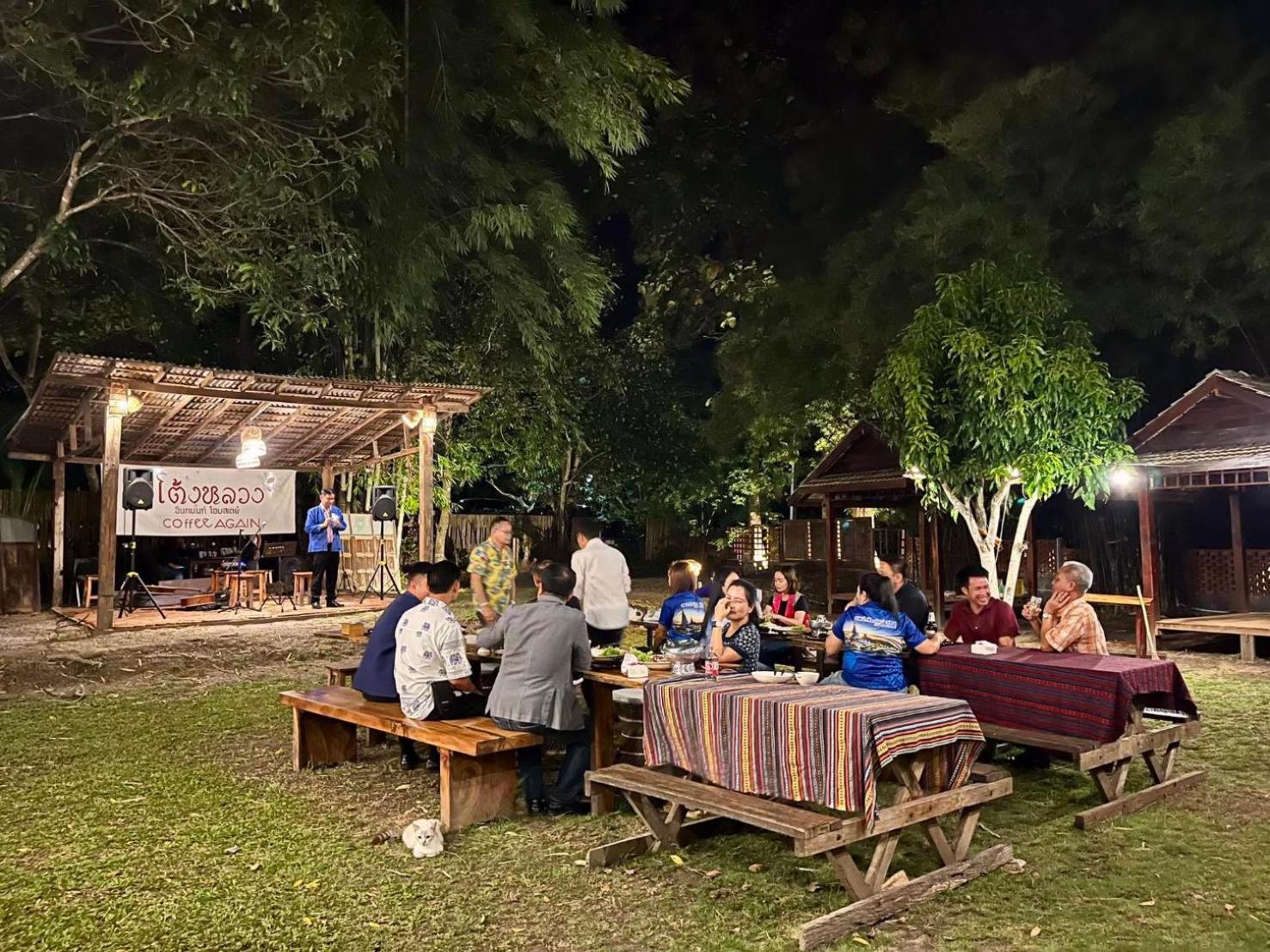 Tongluang Inthanon Homestay โต้งหลวงอินทนนท์โฮมสเตย์ Чом Тхонг Экстерьер фото