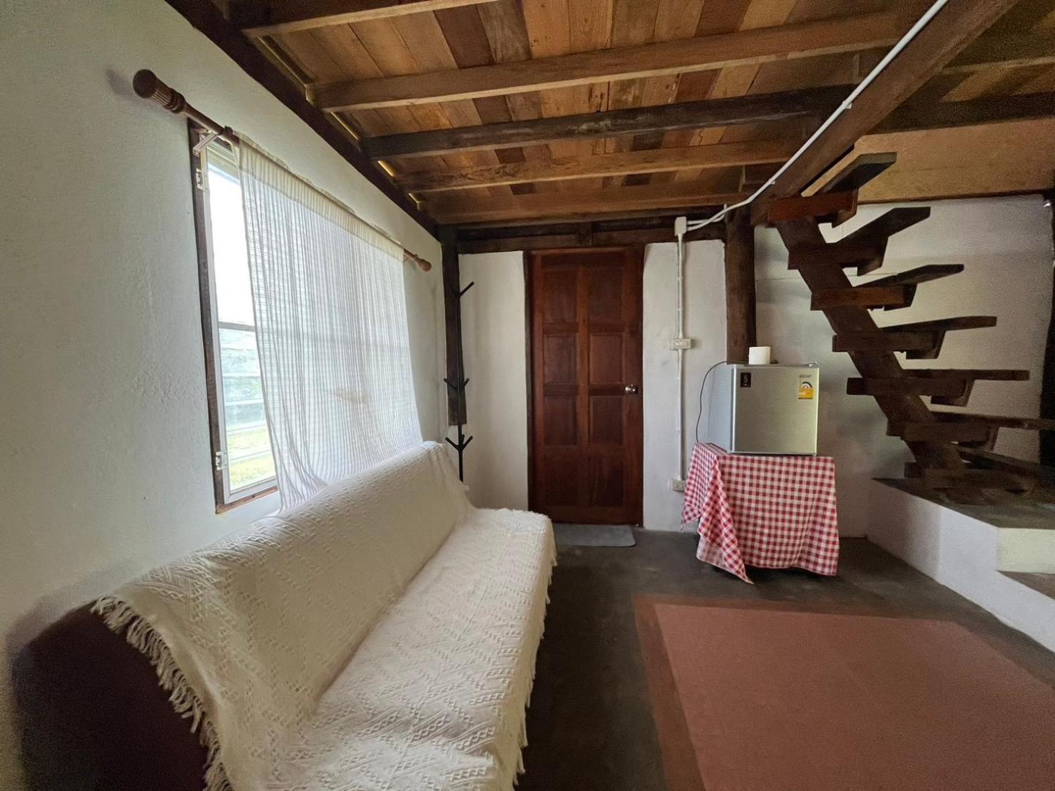 Tongluang Inthanon Homestay โต้งหลวงอินทนนท์โฮมสเตย์ Чом Тхонг Экстерьер фото