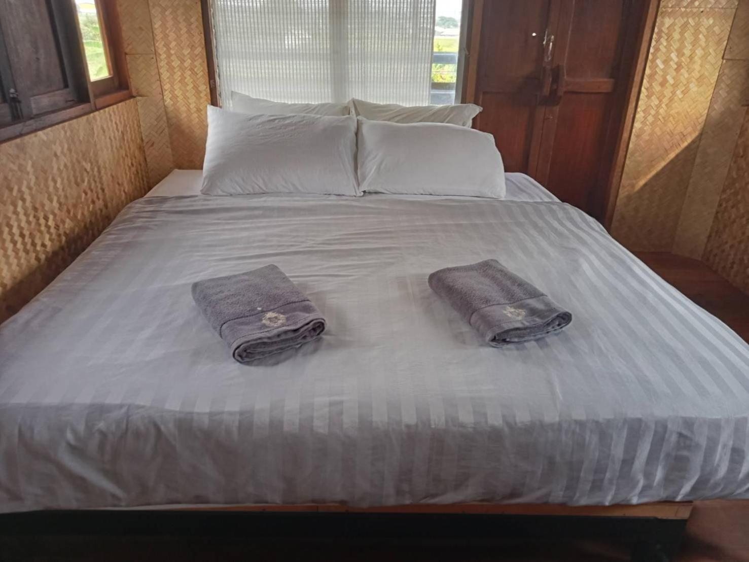 Tongluang Inthanon Homestay โต้งหลวงอินทนนท์โฮมสเตย์ Чом Тхонг Экстерьер фото